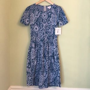 Lularoe Amelia NWT XS